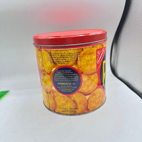 Vintage 1970s Ritz Cracker Tin Container - Kitchen Kitsch Storage - Picture 8 of 9